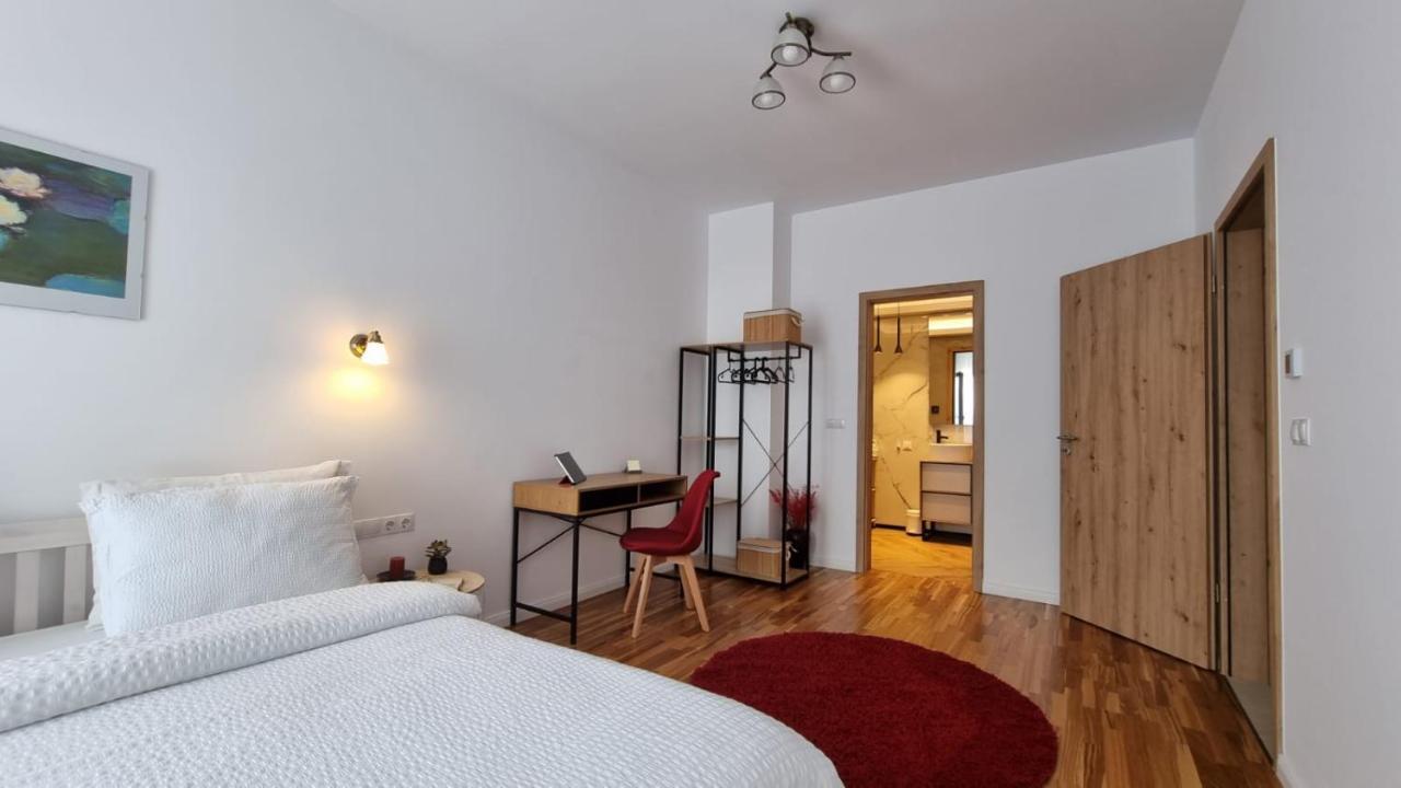 Penthouse Cosmopolit Braşov Exterior foto