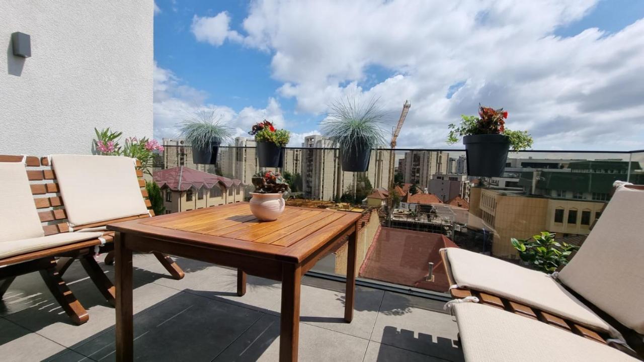 Penthouse Cosmopolit Braşov Exterior foto